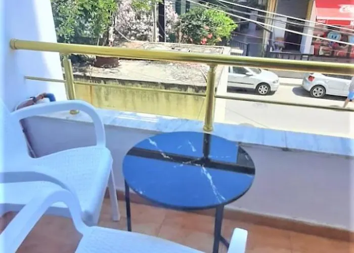 Joli Plazhi I Durresit Durres